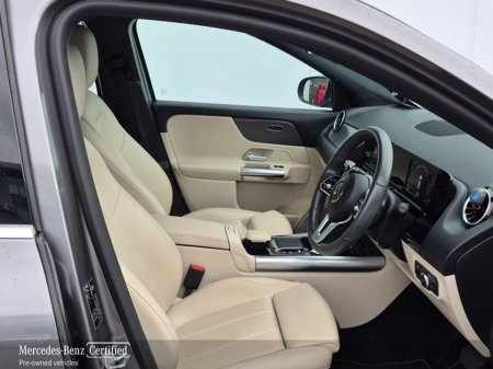 2021 Mercedes-Benz GLA - photo 11