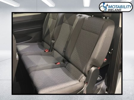 2025 Volkswagen Caddy Maxi Life - photo 12