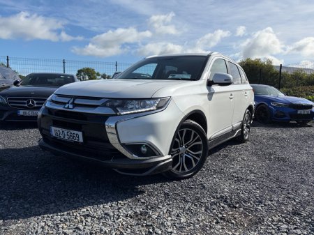 2016 Mitsubishi Outlander - photo 2