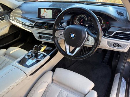 2018 BMW 7-Series - photo 18