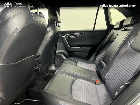 2019 Toyota RAV4 - photo 7