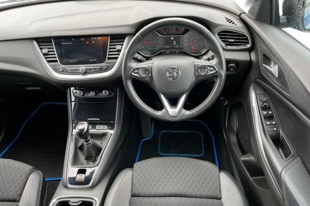 2020 Vauxhall Grandland X - photo 11