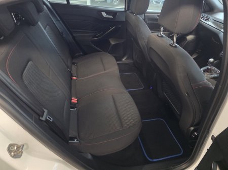 2020 Ford Focus - photo 12