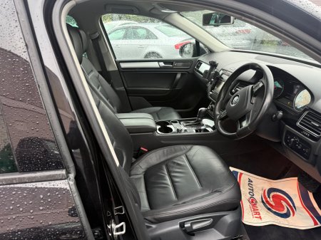 2012 Volkswagen Touareg - photo 4
