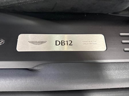 2025 Aston Martin DB12 - photo 30