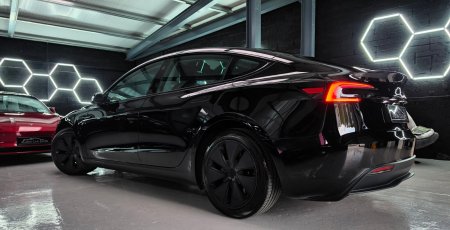 2024 Tesla Model 3 - photo 15