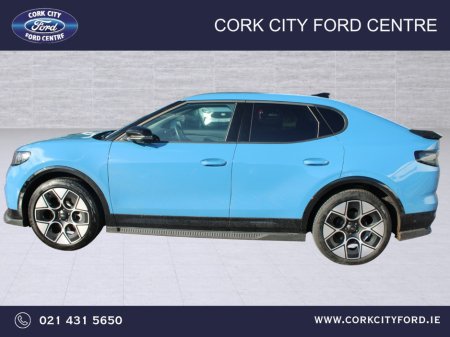 2026 Ford Capri - photo 2