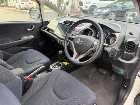 2012 Honda Fit - photo 12