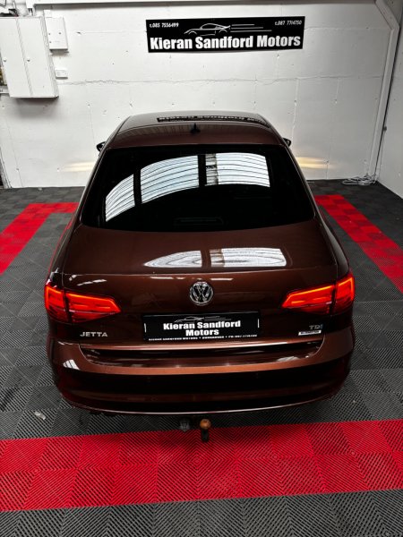 2017 Volkswagen Jetta - photo 8