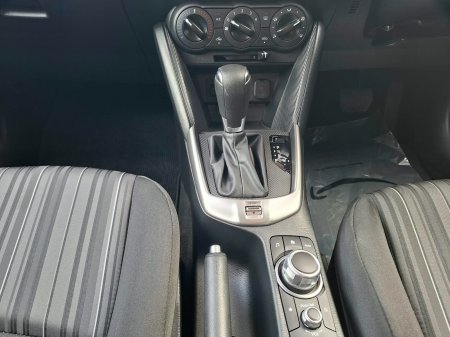 2019 Mazda Demio - photo 2