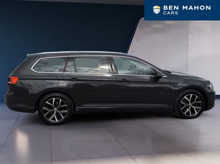 2020 Volkswagen Passat - photo 15