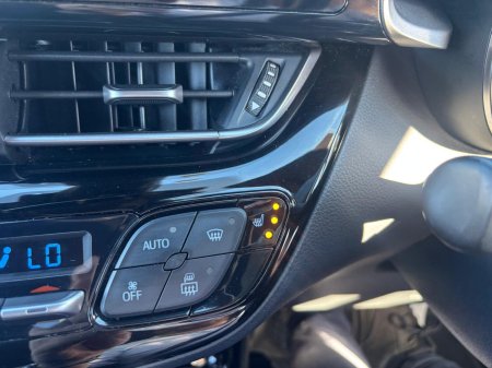 2019 Toyota C-HR - photo 6