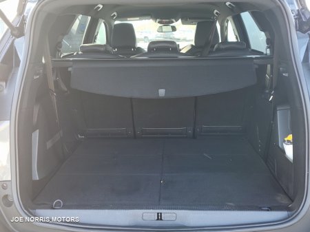2023 Peugeot 5008 - photo 9