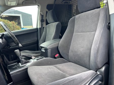 2016 Toyota Land Cruiser - photo 14
