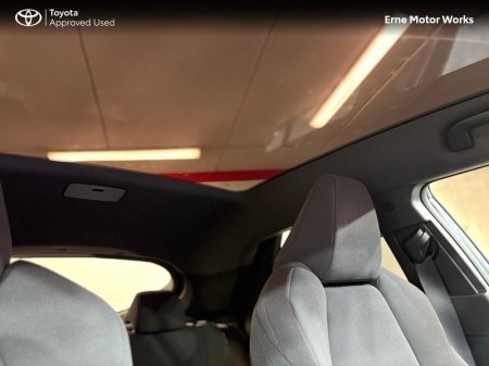 2024 Toyota C-HR - photo 14