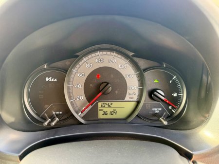 2019 Toyota Vitz - photo 21