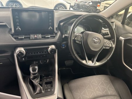 2021 Toyota RAV4 - photo 8