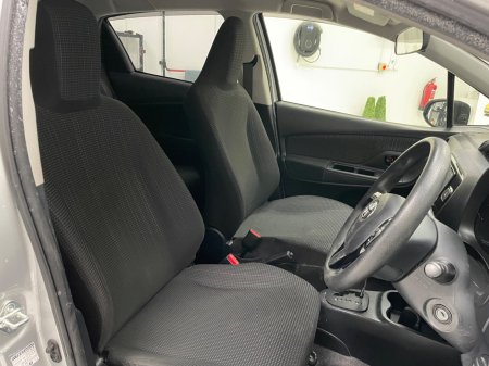 2018 Toyota Yaris - photo 9