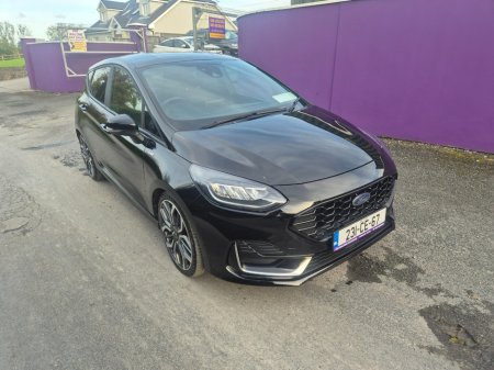 2023 Ford Fiesta - photo 3