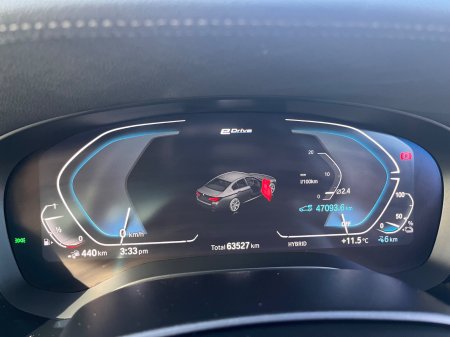 2022 BMW 5-Series - photo 19