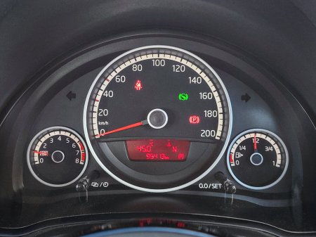 2015 Volkswagen up! - photo 29