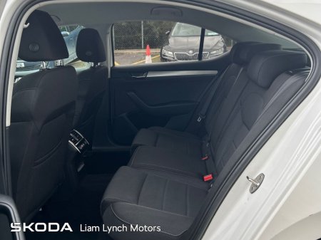 2018 Skoda Superb - photo 7