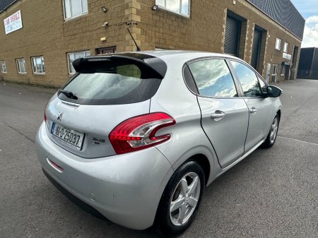 2016 Peugeot 208 - photo 6