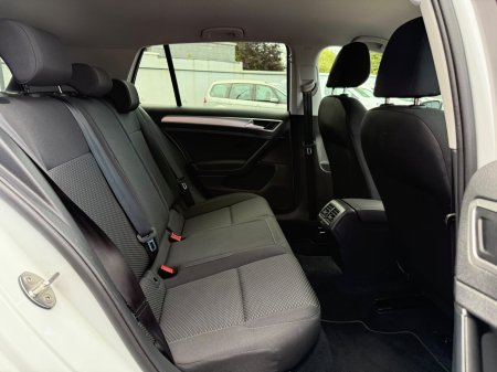 2021 Volkswagen Golf - photo 22