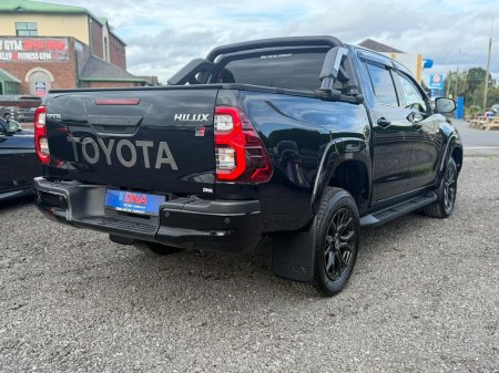 2023 Toyota Hilux - photo 7