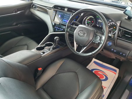2021 Toyota Camry - photo 6