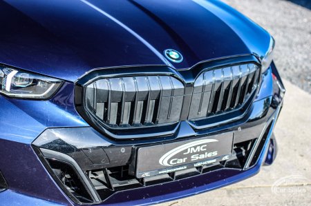 2024 BMW 3-Series - photo 5