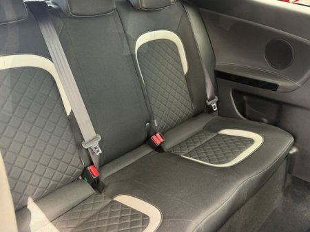 2017 Kia Ceed - photo 17