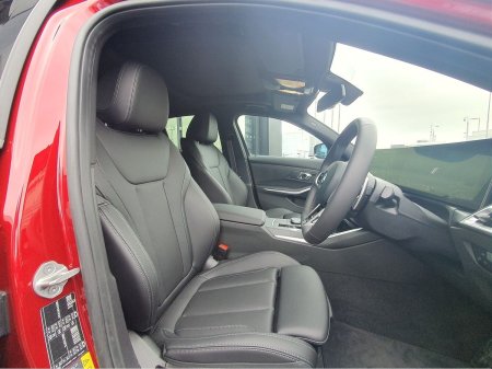 2026 BMW 3-Series - photo 12