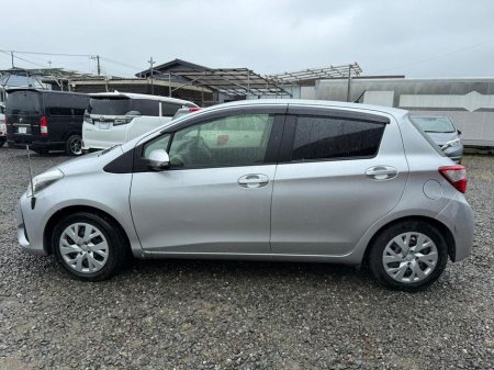 2017 Toyota Yaris - photo 4