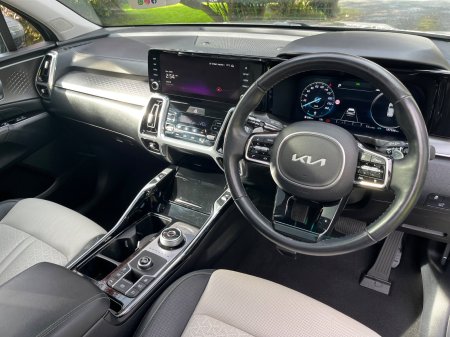 2023 Kia Sorento - photo 32