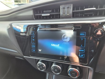 2018 Toyota Corolla - photo 5