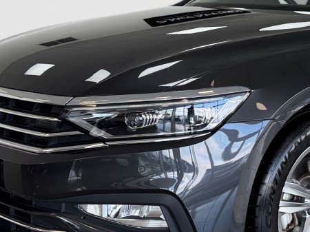 2022 Volkswagen Passat - photo 9