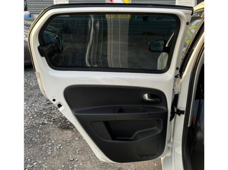 2016 Volkswagen up! - photo 11