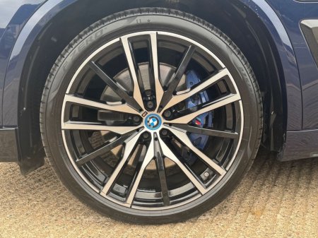2023 BMW X5 - photo 8