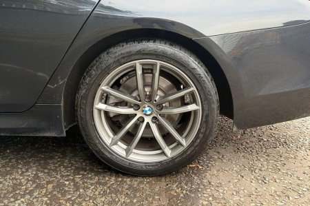 2019 BMW 5-Series - photo 8