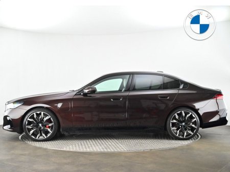 2026 BMW 5-Series - photo 3