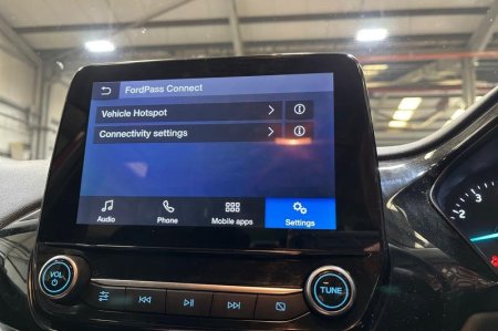 2020 Ford Fiesta - photo 33