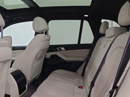 2021 BMW X5 - photo 11