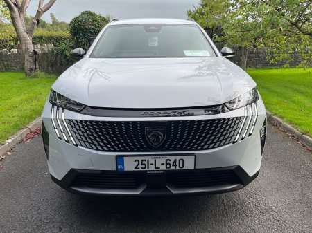 2025 Peugeot 5008 - photo 8