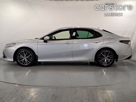 2024 Toyota Camry - photo 6