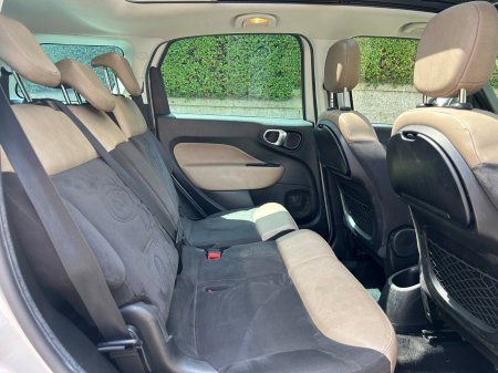 2015 Fiat 500L - photo 16