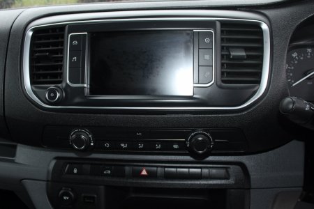 2022 Vauxhall Vivaro - photo 16
