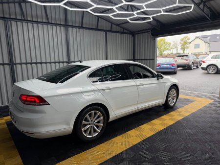 2018 Volkswagen Passat - photo 6