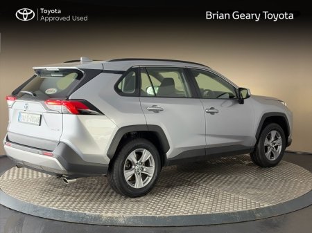 2024 Toyota RAV4 - photo 2