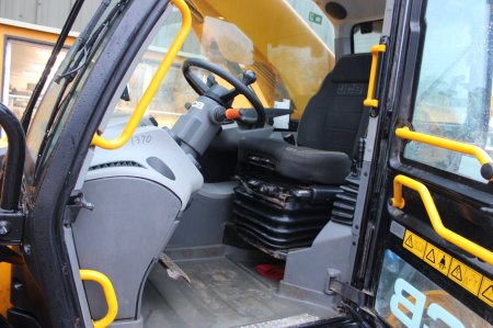 0 JCB  - photo 8